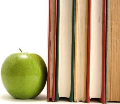 jabuka i knjige